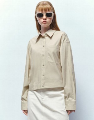 Urban Revivo Button Up Straight Women's Shirts Khaki | TWHKAJP-57