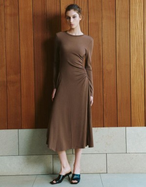 Urban Revivo Crew Neck A-Line Women's Dress Coffee | KWTMZUA-05