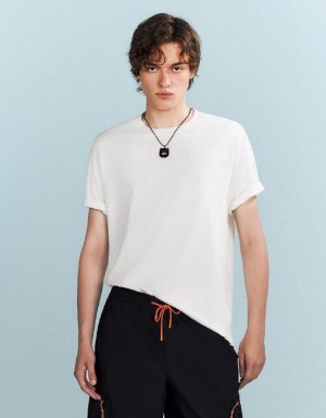 Urban Revivo Drop Shoulder Sleeve Men's T-Shirts White | LVCKXNQ-49