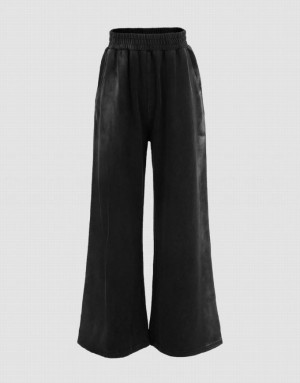 Urban Revivo Elastic Waist Knitted Straight Women's Pants Black | SUMBYAK-50