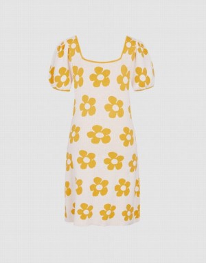 Urban Revivo Floral Pattern Puff Sleeve Women's Knitted Dress Yellow | EWMRTVC-68