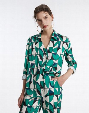 Urban Revivo Geometric Print Women's Shirts Green | UFNRXCM-19