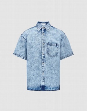 Urban Revivo Loose Denim Men's Shirts Blue | TAKPJEC-21