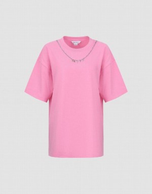 Urban Revivo Necklace Decor Crew Neck Loose Women's T-Shirts Pink | YRLOTZU-90