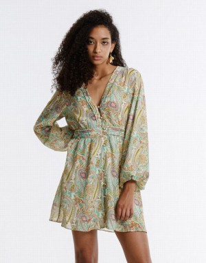 Urban Revivo Paisley Print Chiffon Women's Casual Dress Green | AFUBVPN-15