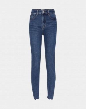 Urban Revivo Ripped Mom Women's Jeans Blue | VOUPBLN-03