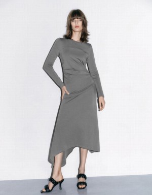 Urban Revivo Ruched Crew Neck A-Line Women's Dress Light Grey | XOUGLJH-27