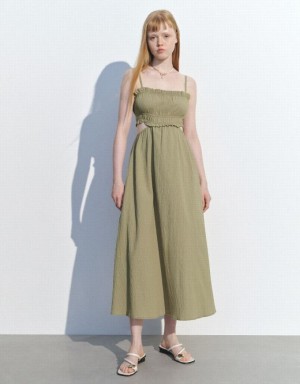 Urban Revivo Shirred Cut-Out A-Line Women's Dress Green | ZBVXTEW-20