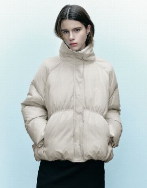 Urban Revivo Stand Collar Women's Puffer Jacket Light Khaki | DNQSORC-07