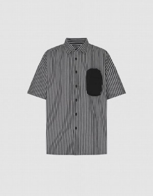 Urban Revivo Striped Loose Men's Shirts Grey | ZDJCUAX-86