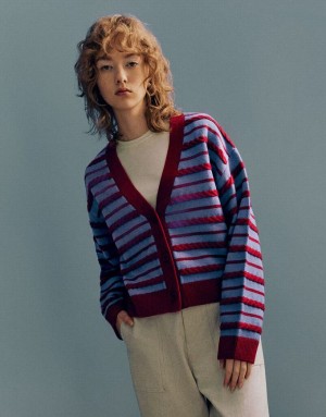 Urban Revivo Striped V-Neck Knitted Women's Cardigan Red | WFRKTJM-34