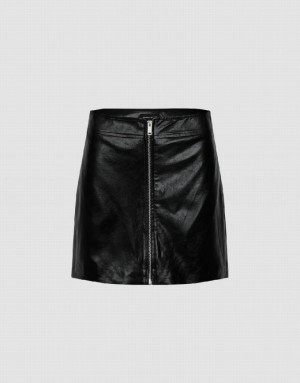 Urban Revivo Zipper Front Vegan Leather Mini A-Line Women's Skirts Black | QNUMVEI-91