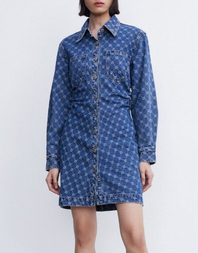 Urban Revivo Allover Jacquard Ruched Button Up Women's Denim Dress Blue | AHTEKUY-78