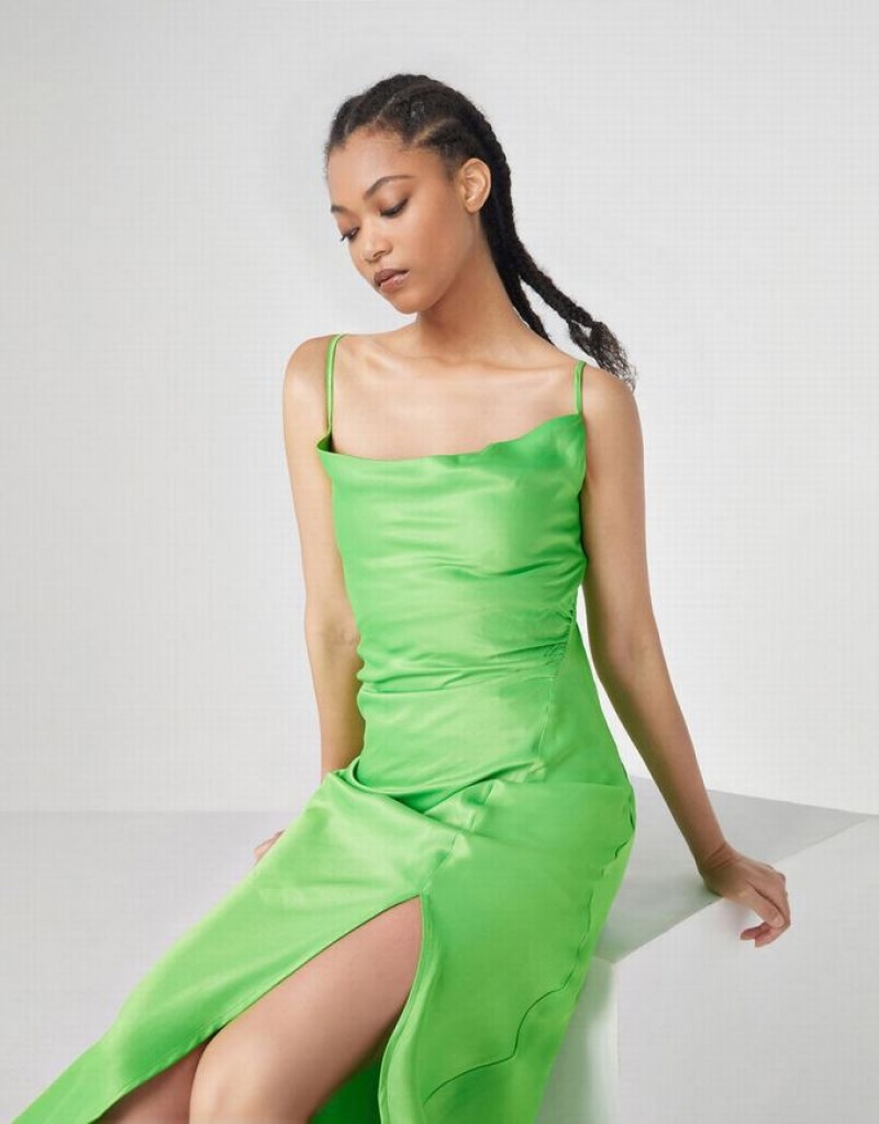 Urban Revivo Cowl Neck Split Hem Cami Women's Dress Green | DYBOMLG-43