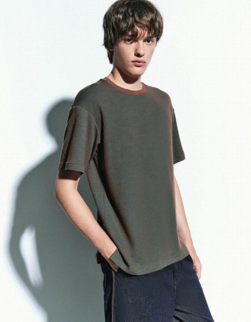 Urban Revivo Crew Neck Knitted Men's T-Shirts Green | IEJHQGN-67