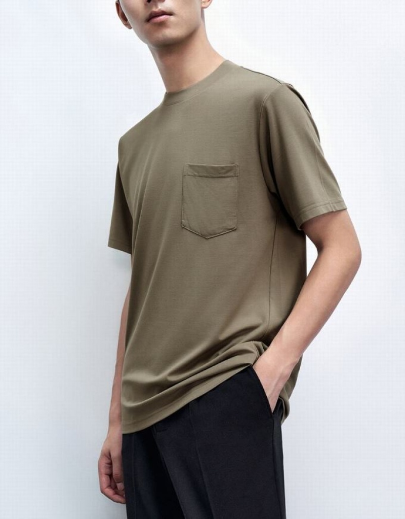 Urban Revivo Crew Neck Loose Men's T-Shirts Khaki | NQAMRWI-24