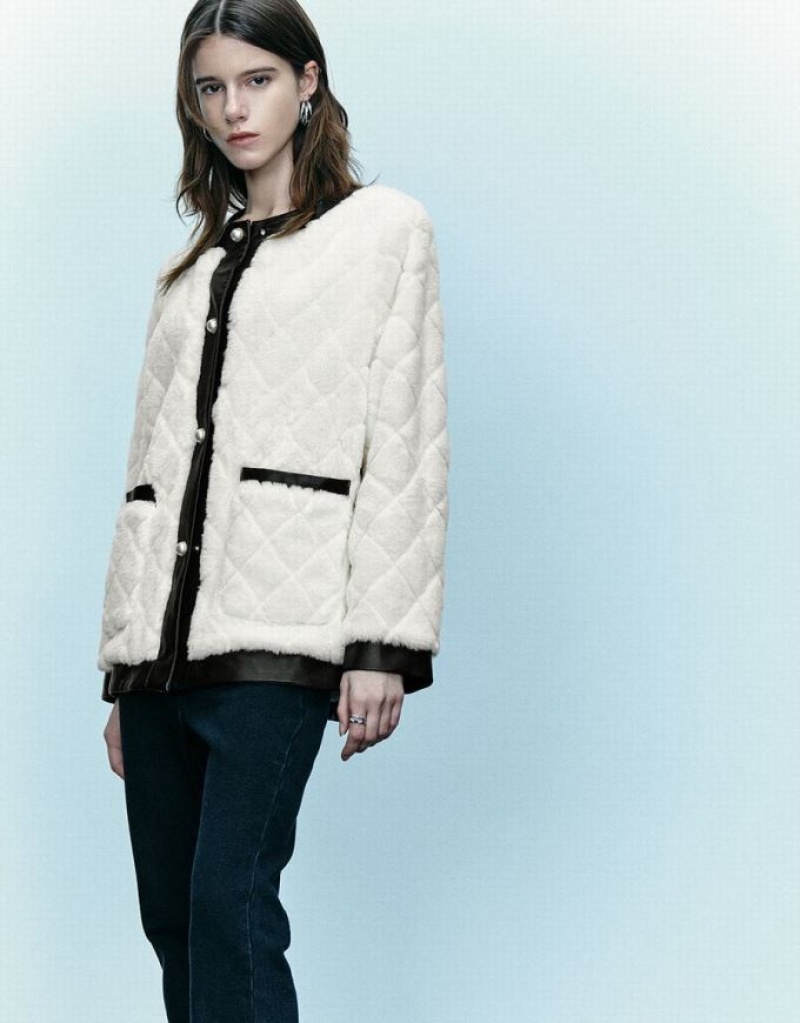 Urban Revivo Crew Neck Straight Furry Women's Coats White | LDMWICO-14