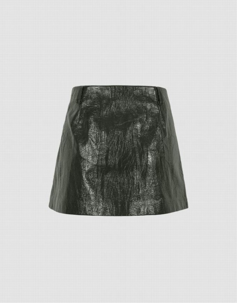 Urban Revivo Crumpled Effect Vegan Leather Mini Women's Skirts Green | TVPLWMR-50