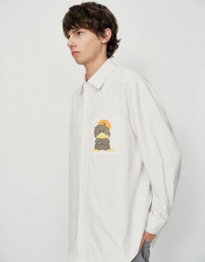 Urban Revivo Duck Printed Oversized Men's Shirts White | HYEXDSA-14