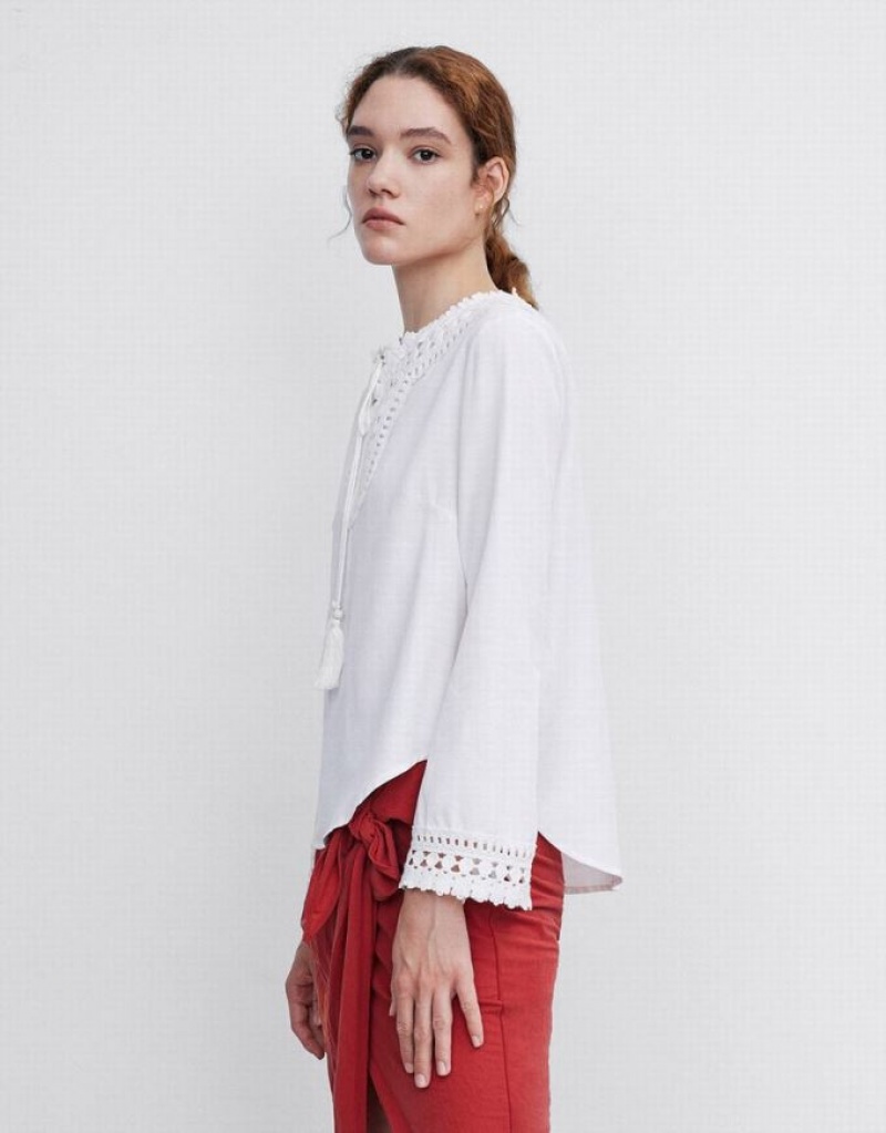 Urban Revivo Embroidered Women's Blouse White | KDCGUTN-90