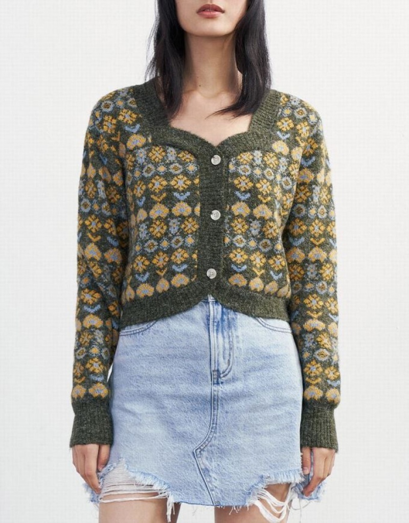 Urban Revivo Floral Button Up Women's Cardigan Green | YGPCTRX-01