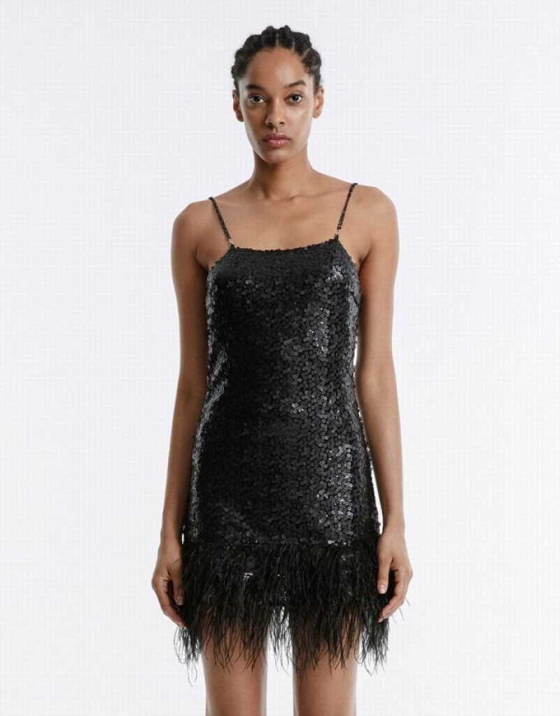 Urban Revivo Frayed Hem Strappy With Sequins Women's Short Dress Black | BEWMOQV-27