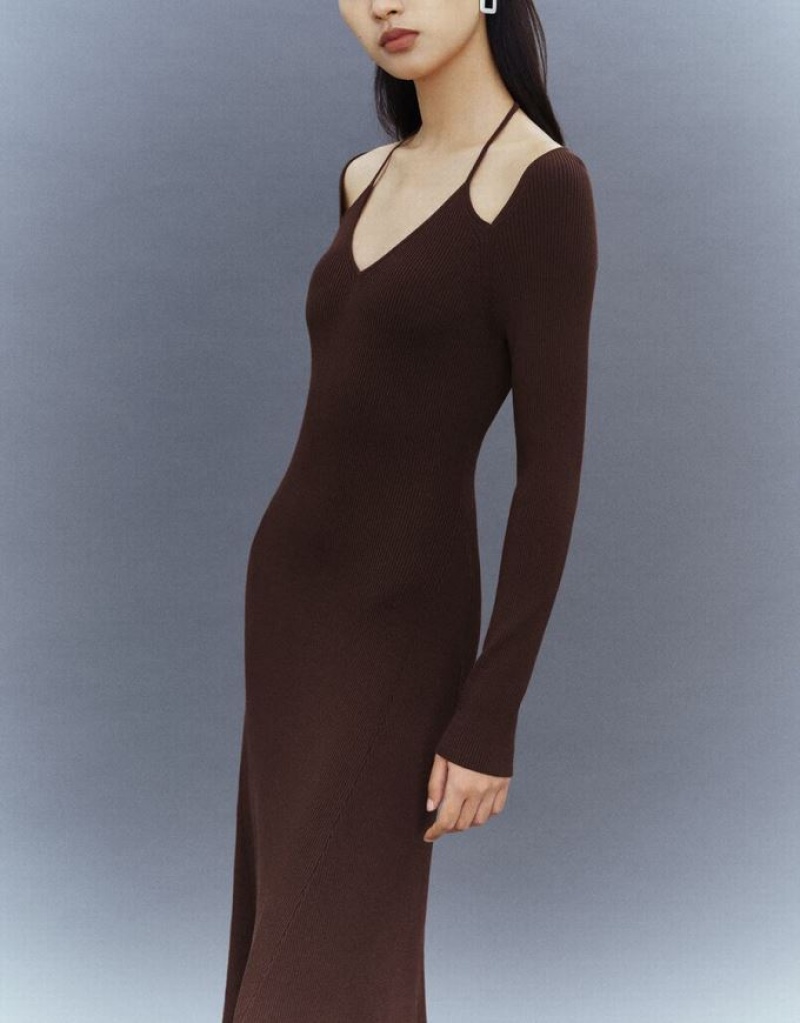 Urban Revivo Halter Neck Skinny A-Line Women's Knitted Dress Brown | NVPMERU-05