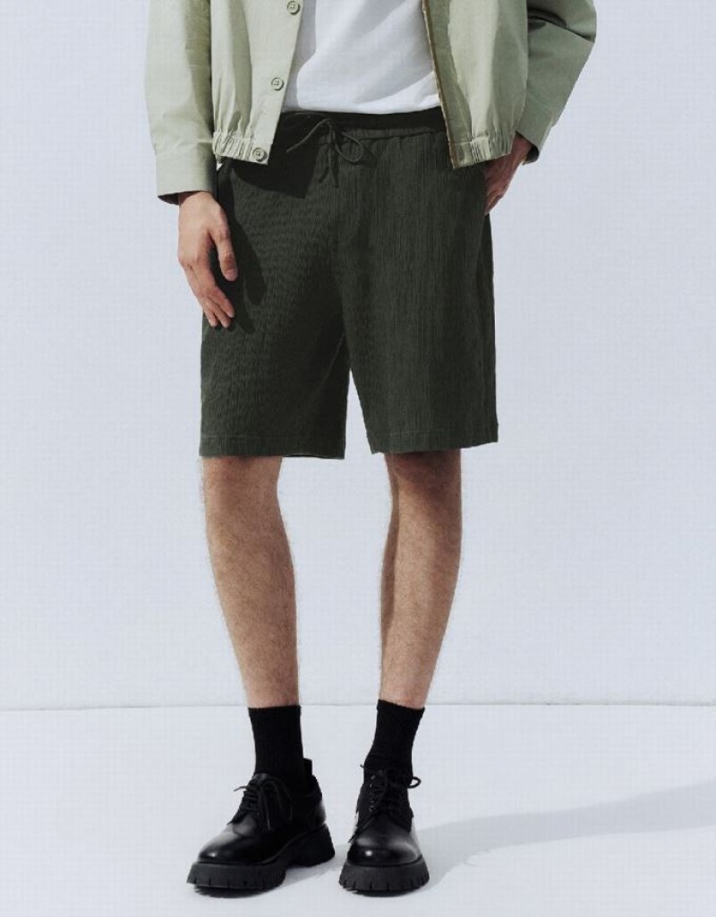 Urban Revivo Loose Men's Shorts Green | WMFLEYS-80