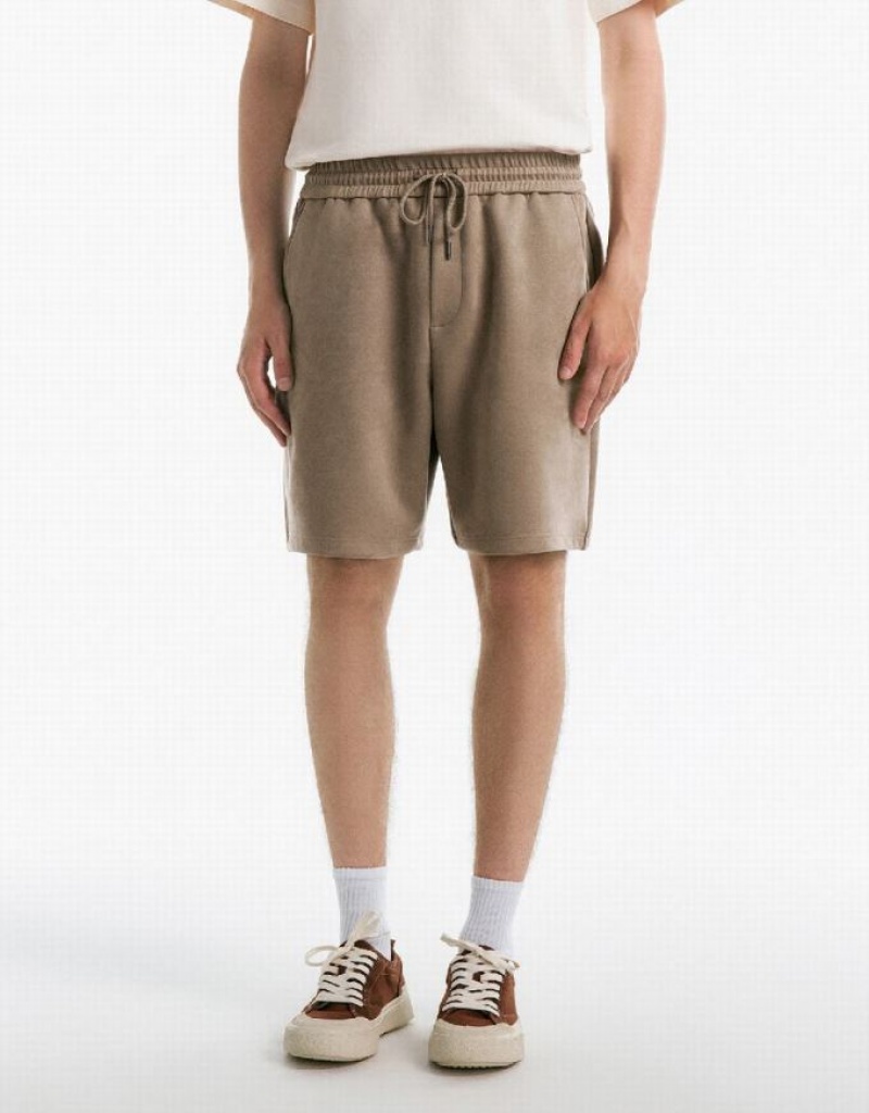 Urban Revivo Loose Men's Shorts Khaki | FONRATL-02