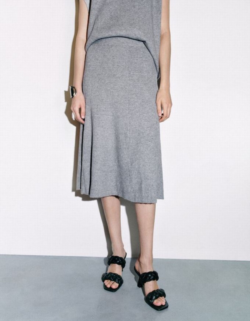 Urban Revivo Midi A-Line Knitted Women's Skirts Light Grey | LFMHVIY-60