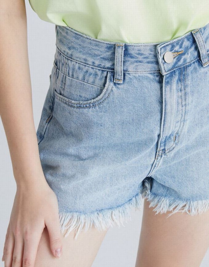 Urban Revivo Raw Hem Women's Denim Shorts Blue | MHZLKFD-01