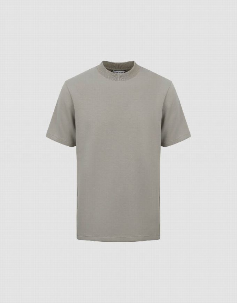 Urban Revivo Standard Sleeve Crew Neck Men's T-Shirts Khaki | NOPLTWU-84