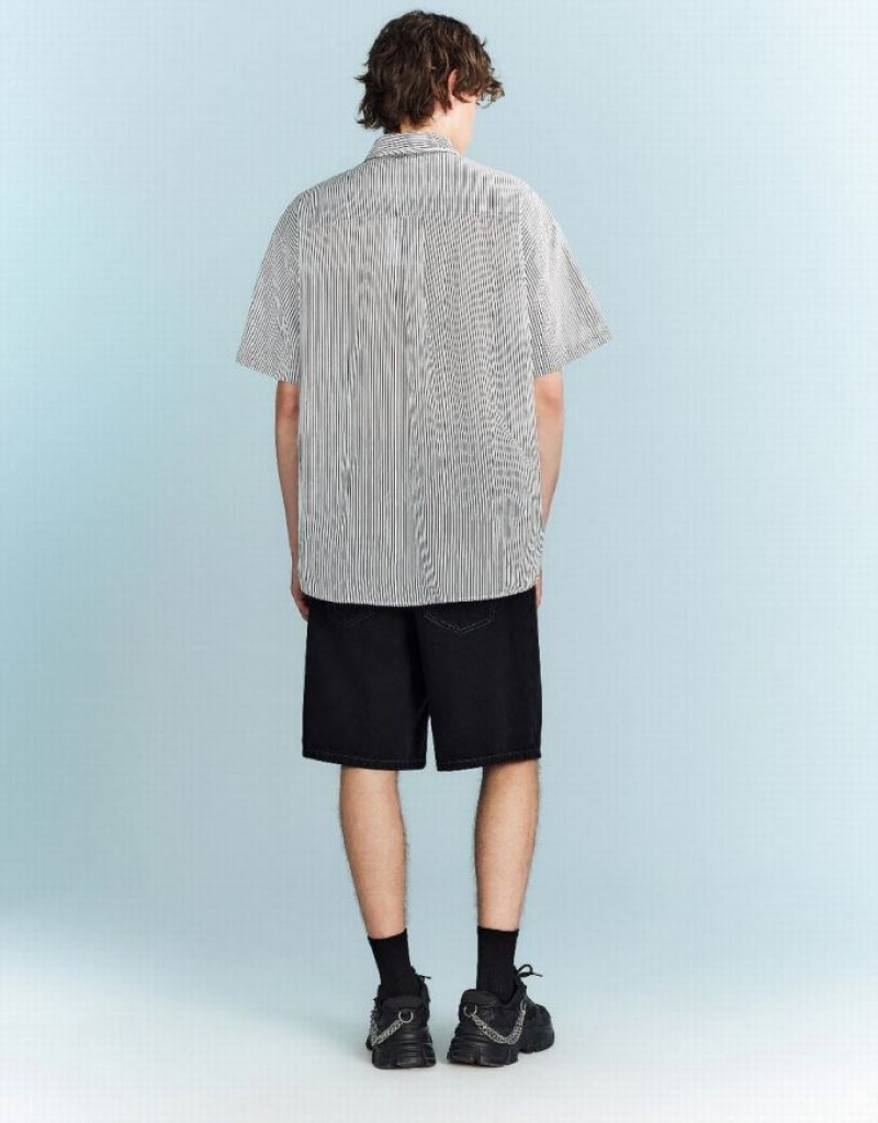 Urban Revivo Striped Oversized Men's Shirts Black | LOXFUDJ-18