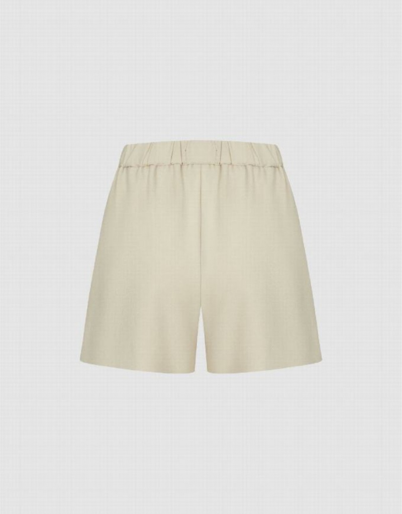 Urban Revivo Tailored Regular Women's Shorts Khaki | WMLTAEX-16