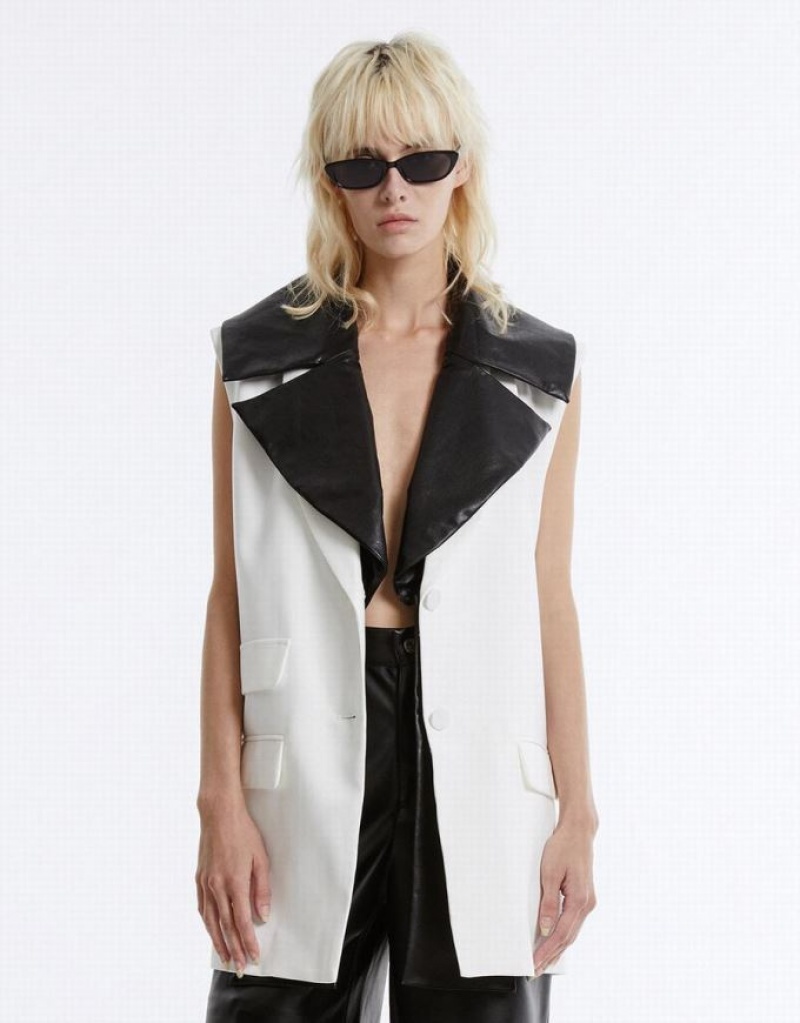 Urban Revivo Two-Tone Women's Vest White / Black | CUAPWHG-73