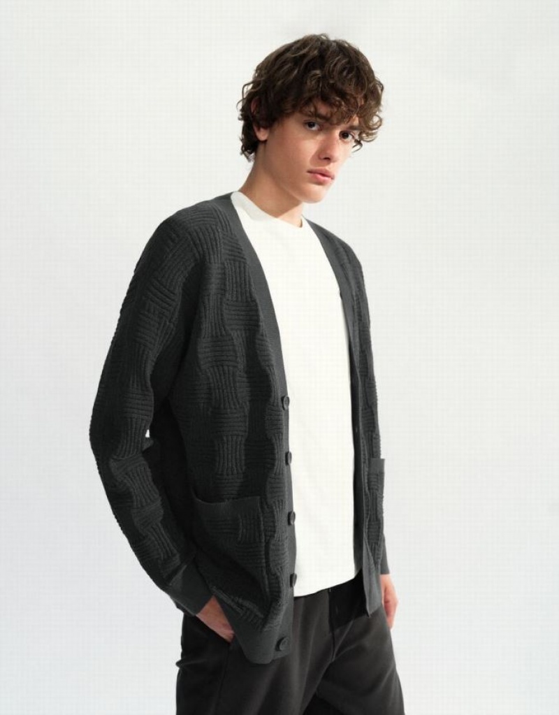 Urban Revivo V-Neck Knitted Men's Cardigan Dark Grey | IWDJUCS-16