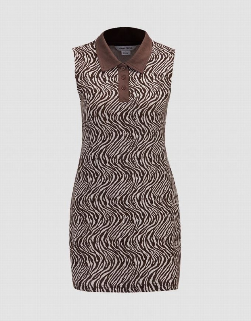 Urban Revivo Wavy Pattern Half Button Sleeveless Women\'s Knitted Dress Khaki | NCJPUFS-13