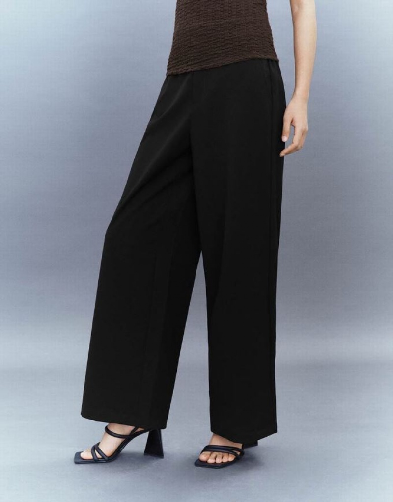 Urban Revivo Wide-Leg Women's Pants Black | KFENWGB-10